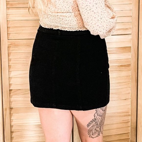 Retro button Up Front Black Jean Mini Skirt - Picture 2 of 5